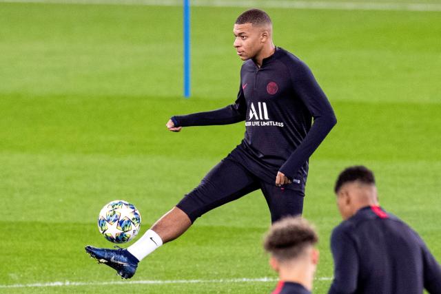 郑薇：朝鲜主力中锋缺阵 我们临时打小球战术